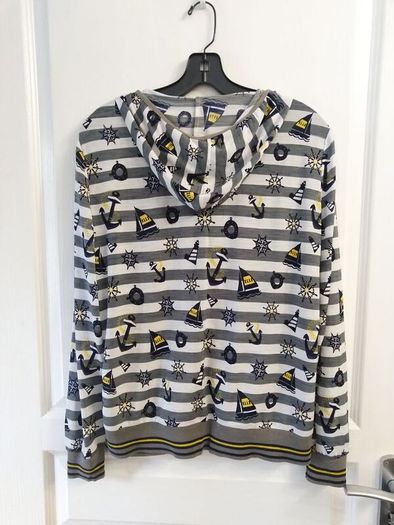 Jacket / Long sleeves