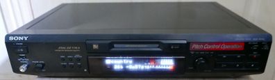 Sony MDS-JE530 Minidisc Player & Recorder, and 5 Discs - Works Well.