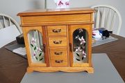 Jewellery box