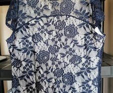 Beautiful Top Size 14