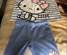 Girls two piece suit 8/9 never worn