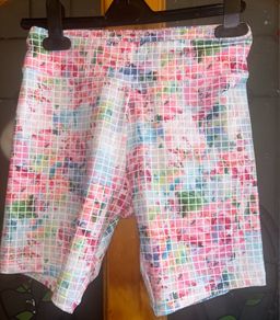 Size 26" leigh tucker willow shorts