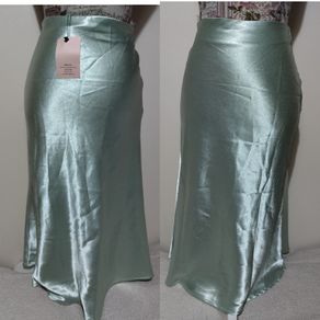Stunning Occasion Skirt, New With Tags