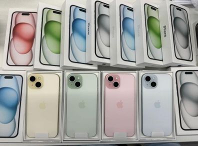 iPhone 15 128GB -