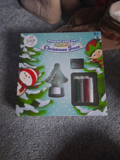decorate your own light up christmas tree