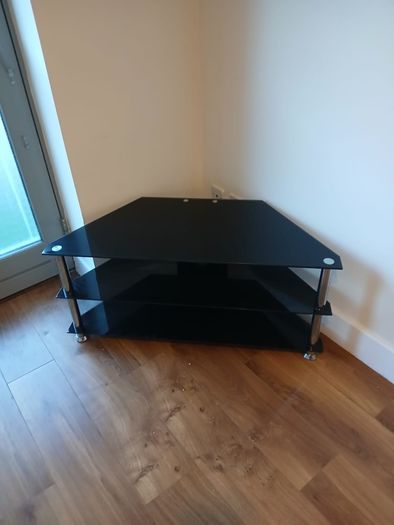 Tv table