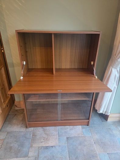 Mid Century bureau