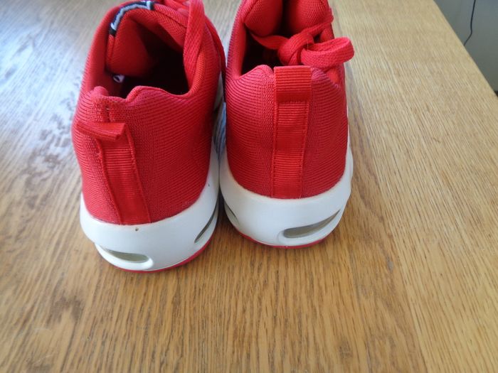 Ladies Casual Athletic Shoes for Sale