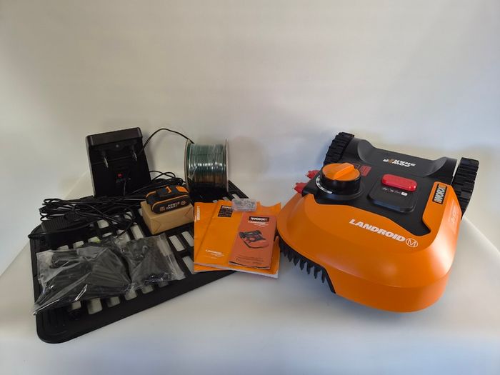 Worx Landroid WR141E Robotic lawnmower, App Controlled