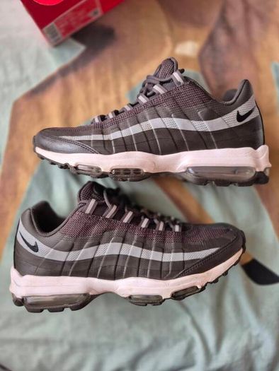 nike uk8