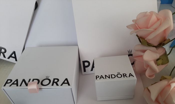 New genuine pandora number charms