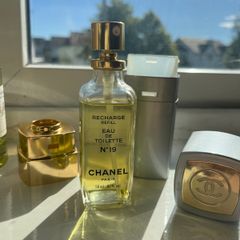 Vintage Chanel No. 19 Eau de Toilette - 1980s/1990s - Rare Find!