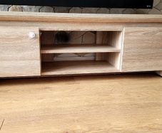 Modern Oak Effect TV Unit  Excellent Condition