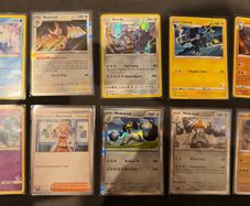 Set of 10 Pokemon Cards