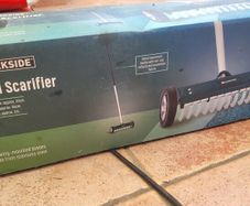 Hand scarifier