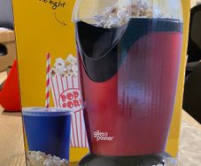 Popcorn maker