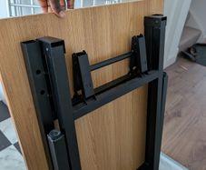 Foldable table