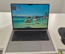 Macbook Pro | M1 pro Chip | 32GB RAM | 500GB SSD | Silver
