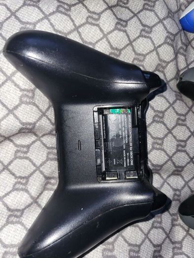 xbox one offical black controller
