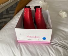MarcoMoreo red leather ankle boots