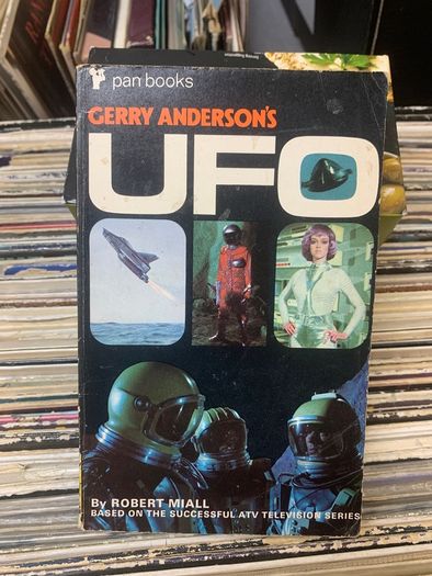 Large Selection of Science Fiction and Fantasy Books