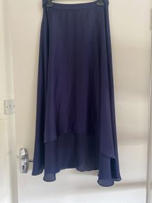 Stunning ASOS Navy skirt with slit UK 10