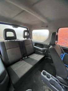 Suzuki Jimny seats