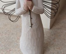 Willow Tree "Loving Angel" Figurine.