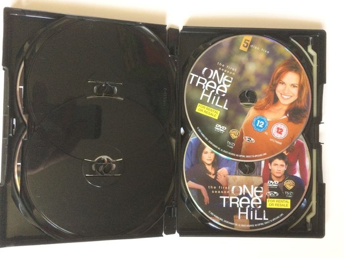 One Tree Hill - Season 1 (2003-2004) [DVD TV Boxsets]