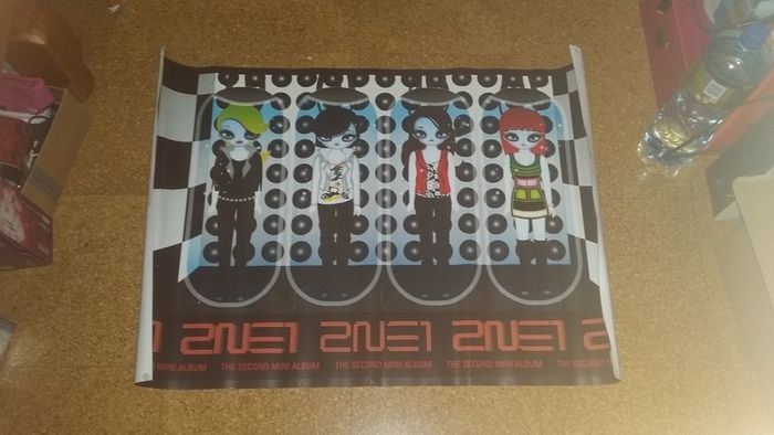 Kpop 2ne1 i hate you poster