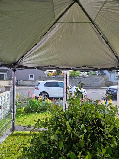 pop up gazebo