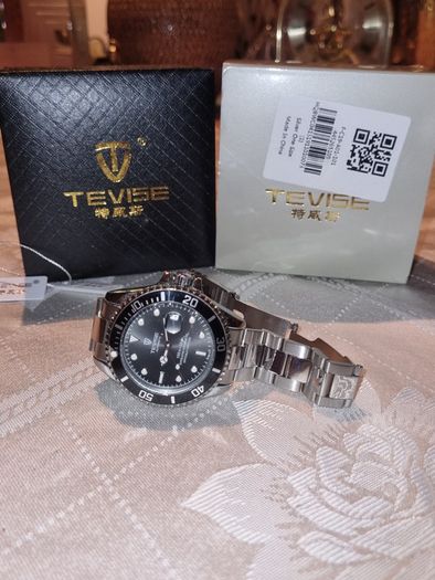 Tevise automatic diver watch