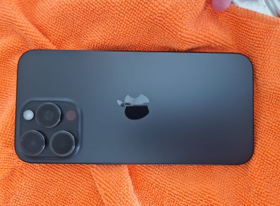 Like new iphone 15 Pro max 256gb Unlocked