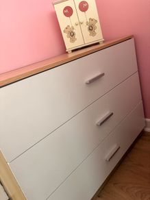 oak chest of drawers