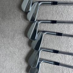 TaylorMade P730 Forged Irons 4-9. Project X 6.0