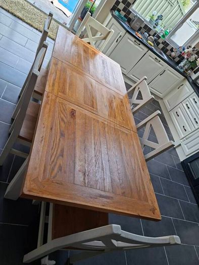 Dinner Table and chairs
