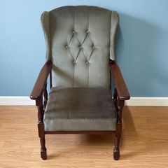 Stylish Grey Tufted High Back Armchair | Superb Condition