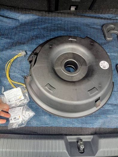 subwoofer VW