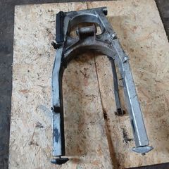 suzuki bandit swing arm