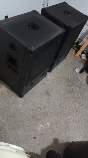 Clear out of Base Bins, Mics, stands and more
