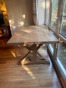 Dining/Kitchen Table
