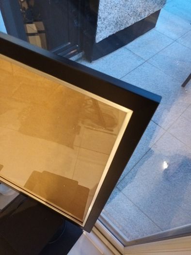 photo frame with chrome trim