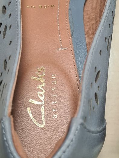 womens CLARKS DENNY DAZZLE grey shoes leather slip on heels court pumps Size UK 5.5 E wide fit EU 38.5