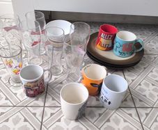 glasses cups Blows and plates free