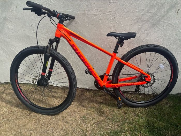 Riddick RD200 Mountain Bike 27.5" wheels