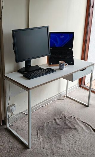 Home Office Desk with Drawer Excellent Condition