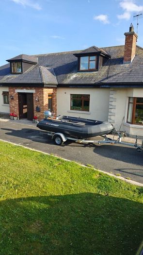 Boat, Engine and Trailer - Pioneer Steady 400
