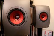 KEF LS50 Meta - Titanium as new pristine legendary LS50 bookshelf loudspeaker. Equipped with the 12th generation Uni-Q