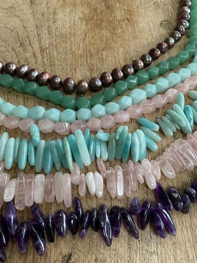 Gemstone beads