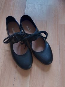 Tap shoes